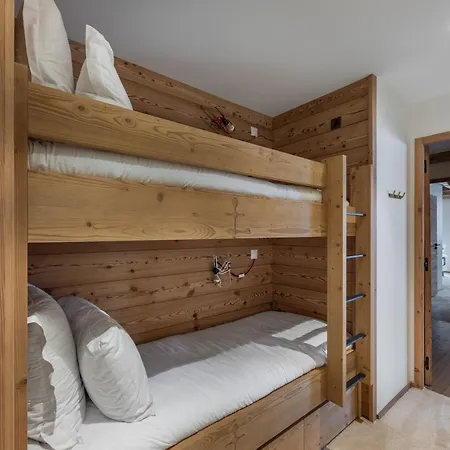 Neuf à 1850 Avec Accès Direct Aux Pistes - Fr-1-564-110 * Courchevel