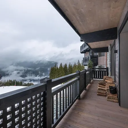 Neuf à 1850 Avec Accès Direct Aux Pistes - Fr-1-564-110 Courchevel