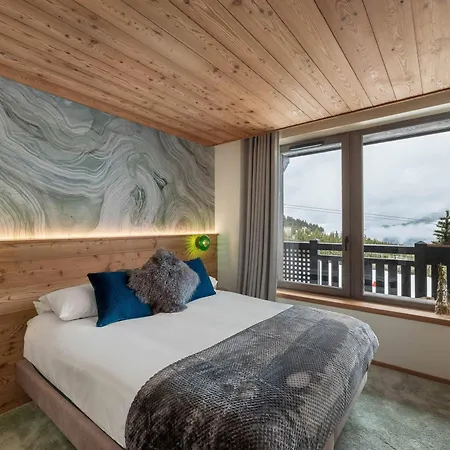 Luxueux Neuf à 1850 - Ski-in/ski-out, Piscine, Spa, 3 + Coin Montagne - Fr-1-564-110 * Courchevel